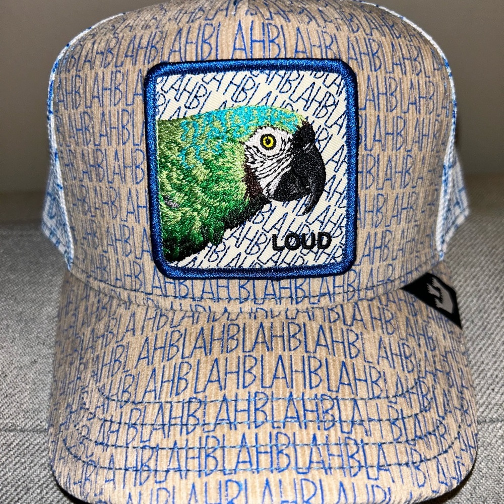 Brand New Goorin Bros Loud trucker hat “Blah Blah Blah”